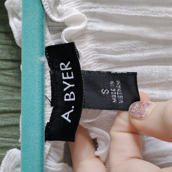 A. Byer Peasant Top with Floral Embroidered Bell Sleeves - Picture 9 of 13